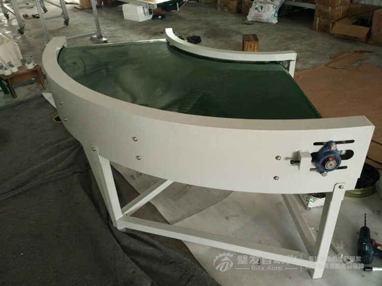 90度皮帶轉(zhuǎn)彎機(jī)